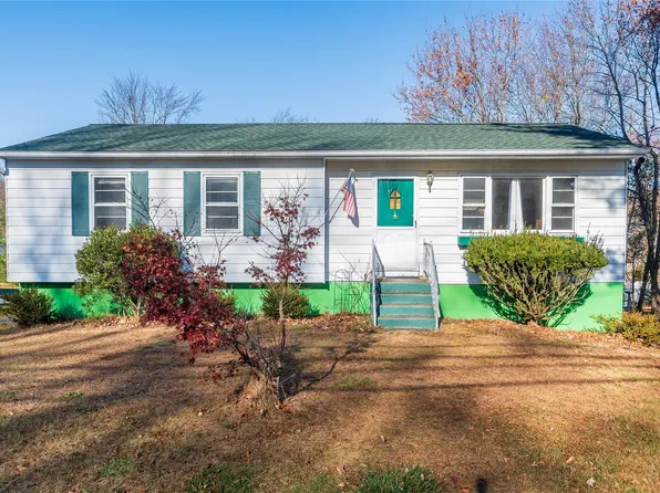 20 Quaker Hill Road, Monroe, NY 10950