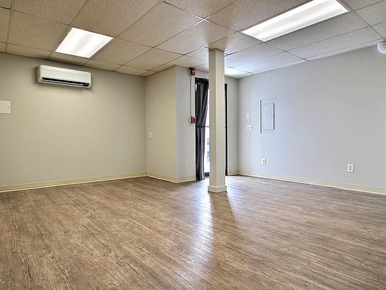 55 Beach St #16 — Photo 2