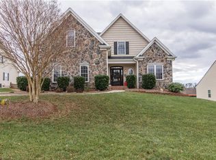 1714 Pinnacle Oaks Dr, Rural Hall, NC 27045