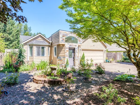 639 NE Meadow Dr, Portland, OR 97211