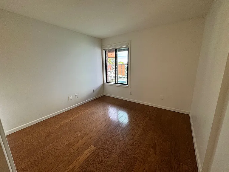 2330 43rd Ave E #1 — Photo 34