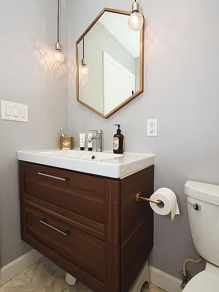 8106 Reading Ave — Photo 6