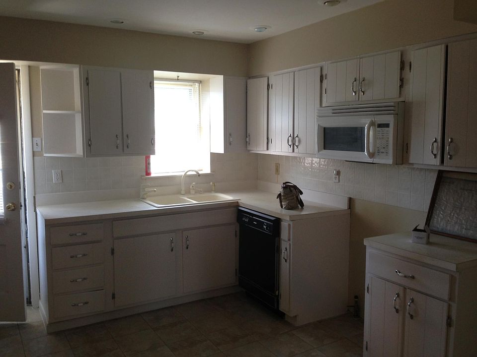 1st image of 120 Courtois St #A