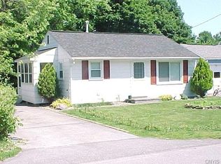 610 Forbes Ave, Chittenango, NY 13037