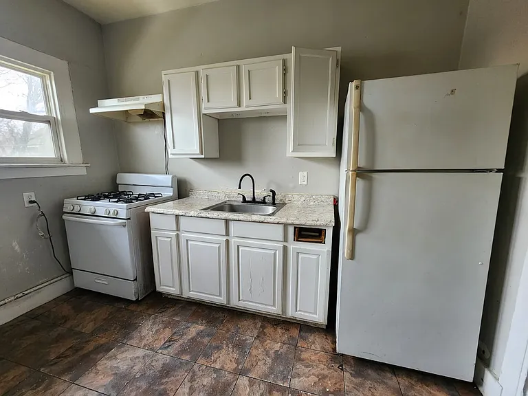 268 Sherman Ave #A44 — Photo 6