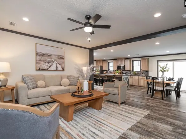 226 Providence Rd, Leesville, SC 29070