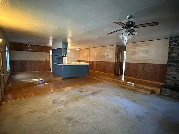 2nd image of 667 Spring Creek Dr #65