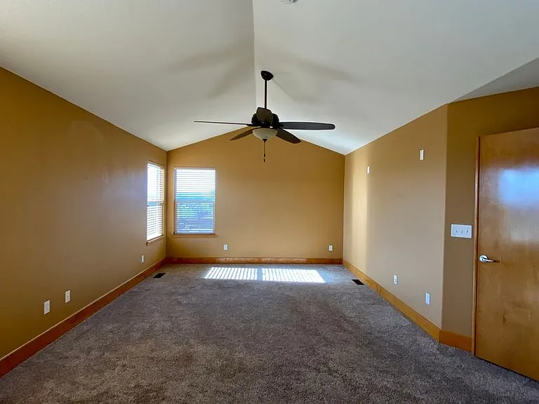 4549 Desert Varnish Dr — Photo 15