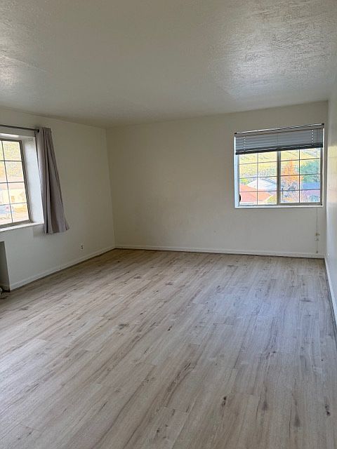 1st image of 540 S 100 E #12