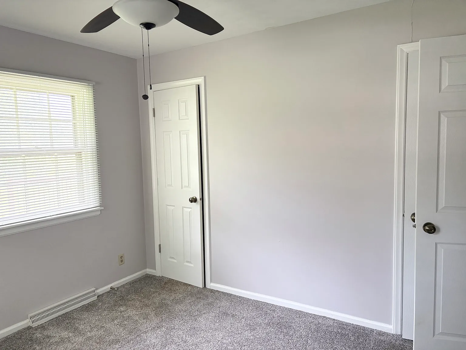 4 bed, 2025 sqft, $650 — Photo 3