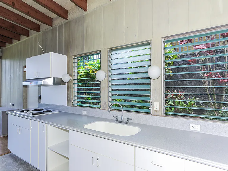 3658 Woodlawn Terrace Pl — Photo 17