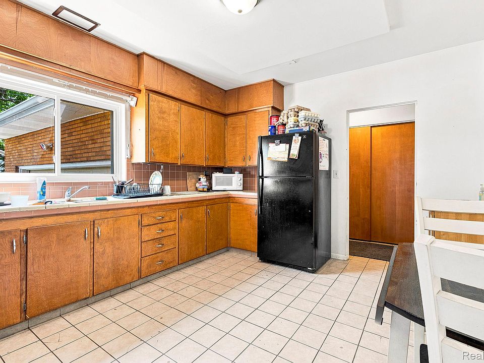 9735 Dolan Rd, photo 25