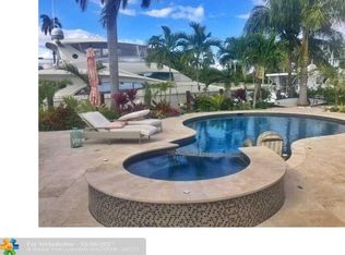 525 SW 10th Ave, Fort Lauderdale, FL 33312