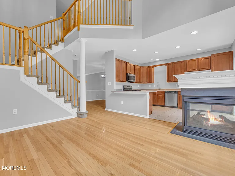 10 Deepwater Cir — Photo 8