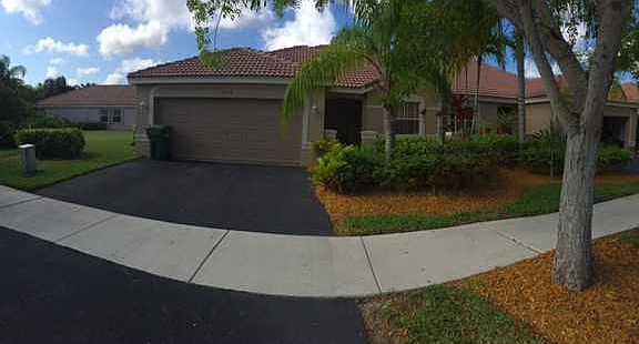 5th image of 1834 Andromeda Ln