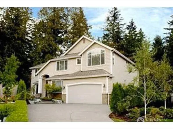 17058 NE 115th Way, Redmond, WA 98052