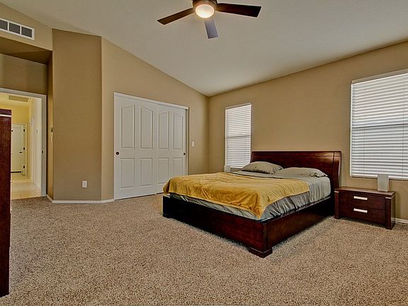 5th image of 3218 E Brookwood Ct