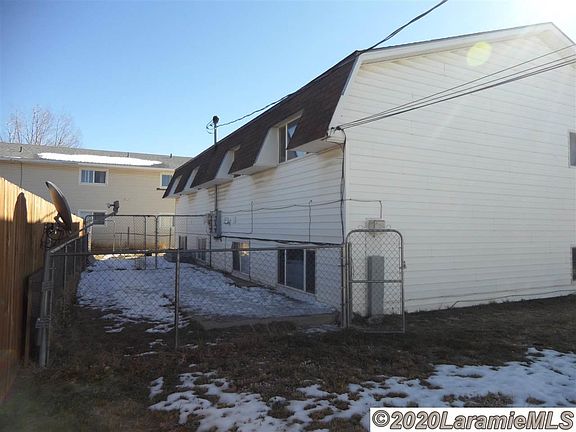 4th image of 2371 Harrison St #4