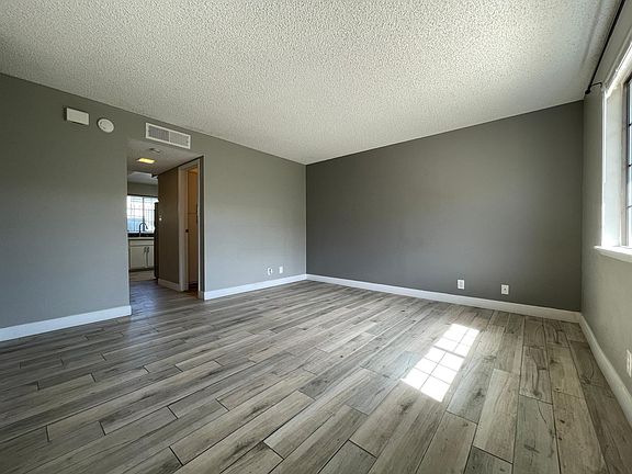 4th image of 7086 Burcot Ave #H8