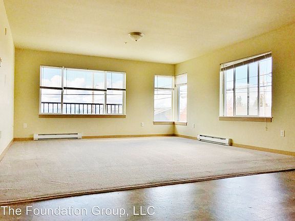 2nd image of 301 N 104th St Unit 203