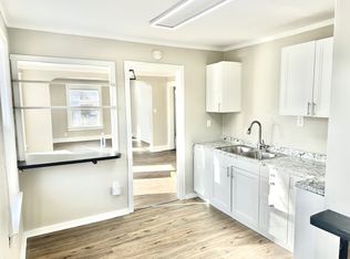 2005 S 8th St #2005, Sheboygan, WI 53081