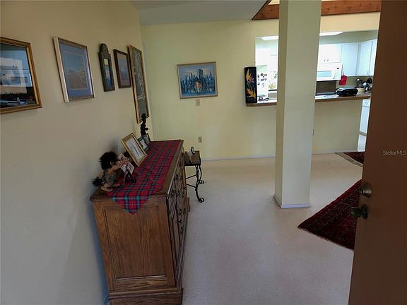 5th image of 6402 Meadowlark Ln