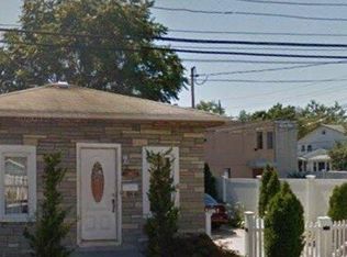 1315 L St, Elmont, NY 11003