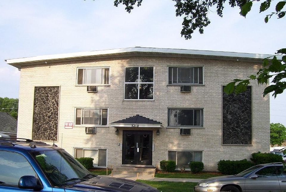 1st image of 1213 N 34th Ave APT 9