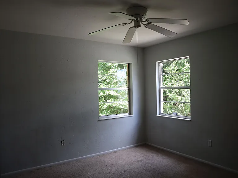1582 Lavilla St — Photo 10
