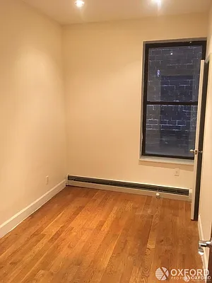 Rented by Oxford Property Group | media 18