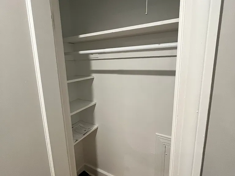 36 Irving Pl #3 — Photo 10