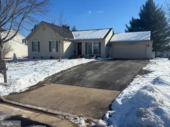 9519 Clematis St, Manassas, VA 20110