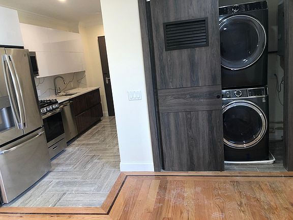 5th image of 76 Cottage St #9