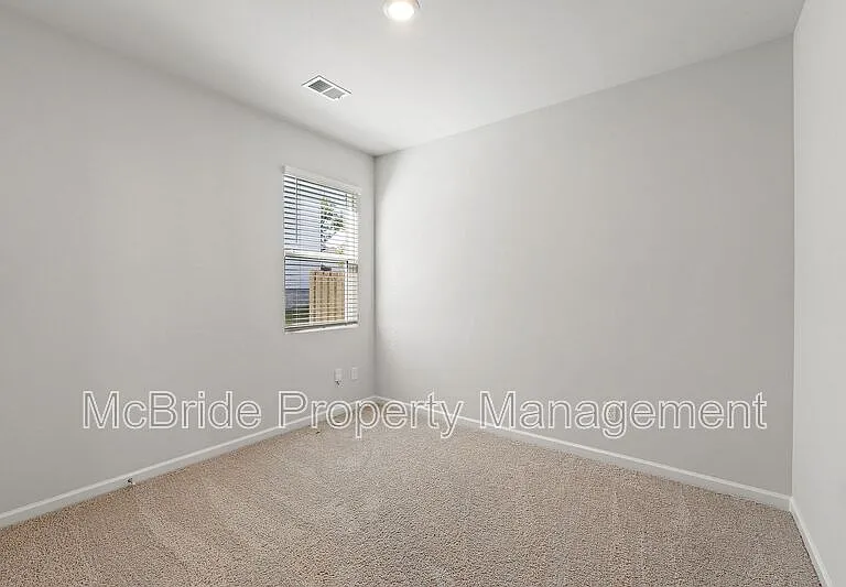 963 Raghorn Rd — Photo 14