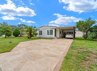 9001 Sheldon West Dr, Tampa, FL 33626