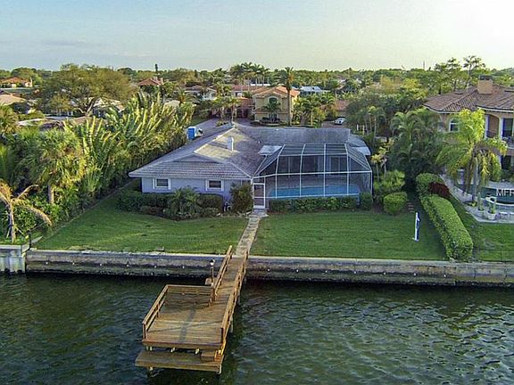 3rd image of 2243 Mermaid Point NE