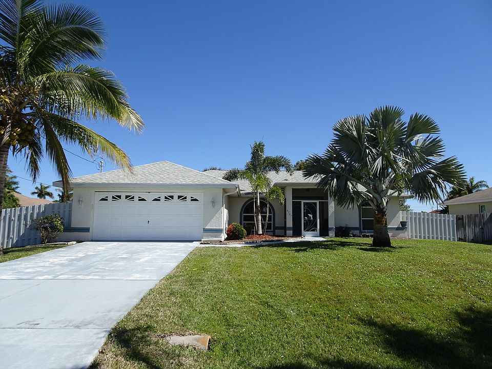1st image of 4707 SW 20th Pl