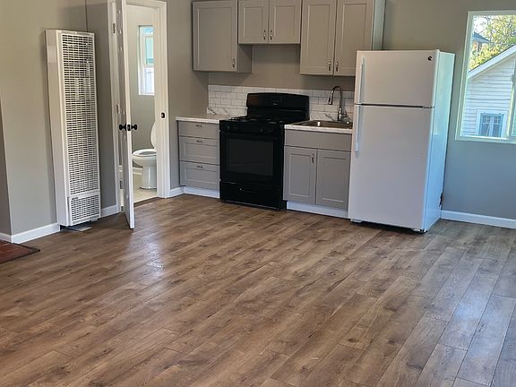 5th image of 1262 Buchon St #1/2