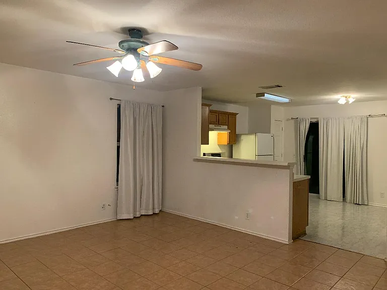 8212 Flaxen Dr — Photo 5