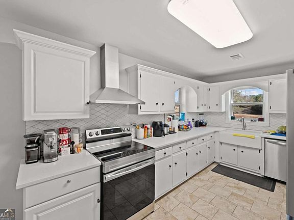 5th image of 3817 Wages Rd