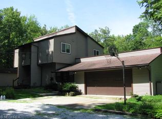 10110 Kile Rd, Chardon, OH 44024