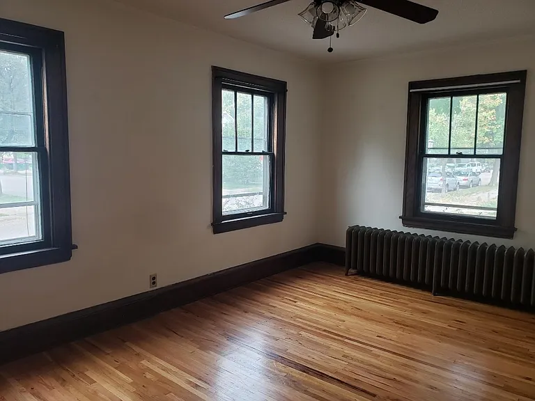 2100 Fairmont Ave SE #2 — Photo 6