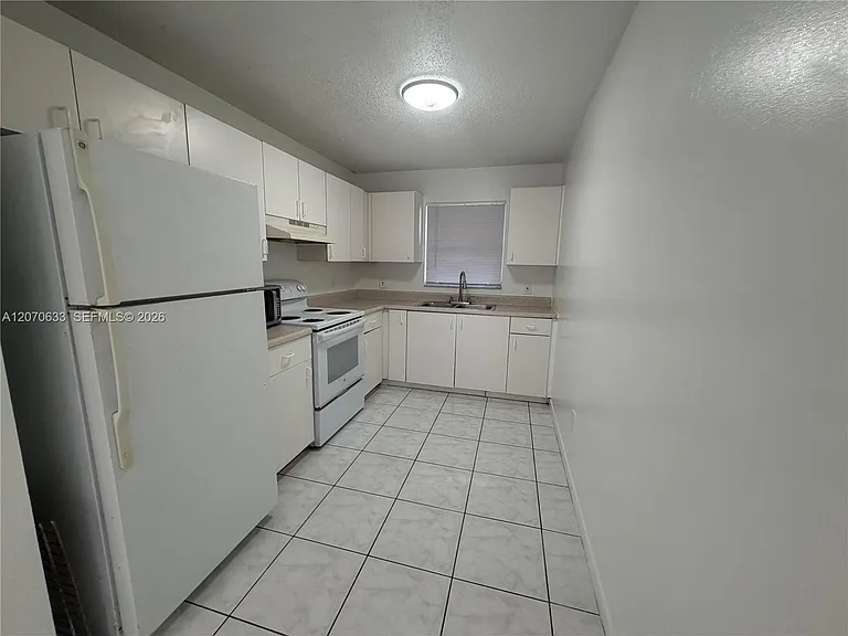 2224 Pierce St #26 — Photo 1