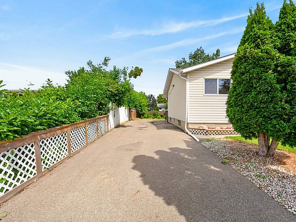 4th image of 3 Bristow Cres