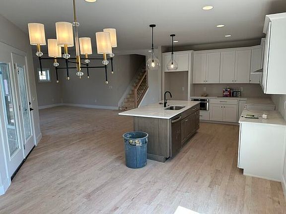 5th image of 2432 Rivers Pointe Dr