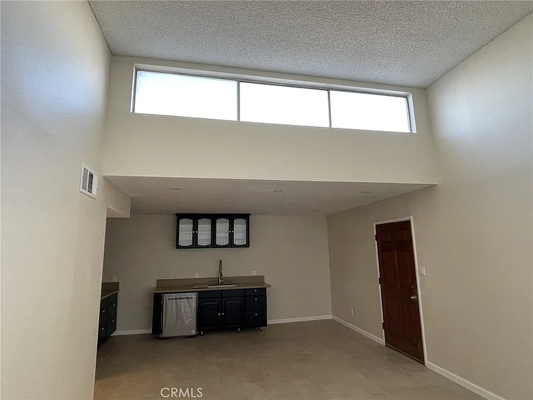 5700 Etiwanda Ave #240 — Photo 11