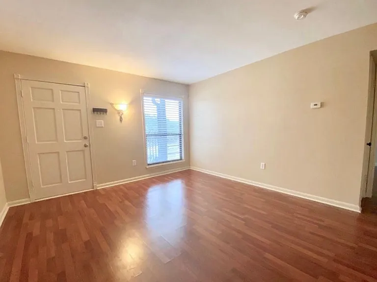 701 S College Rd #311 — Photo 2