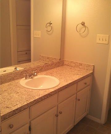 4th image of 2402 Monte Carlo Dr