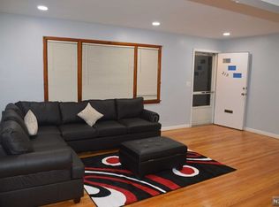 210 E Clinton Ave, Bergenfield, NJ 07621