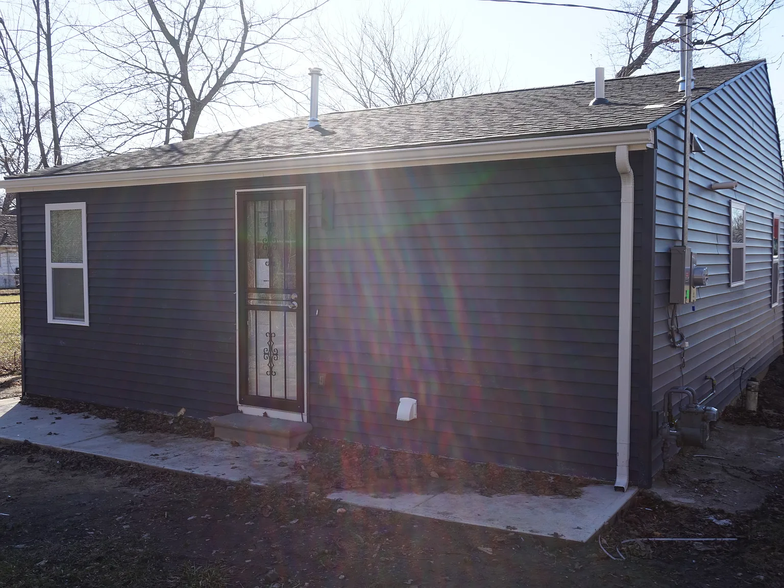 2 bed, 672 sqft, $1,200 — Photo 2